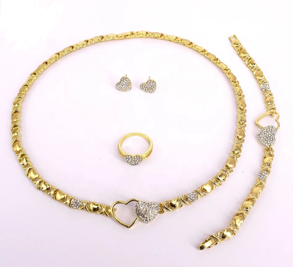XOXO Fashion Jewelry Set (18K Plated Gold)
